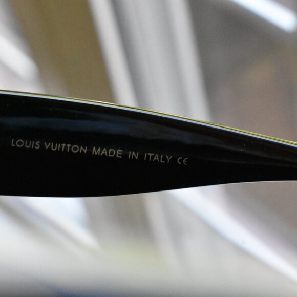 LV Sunglasses - Picture 6 of 8